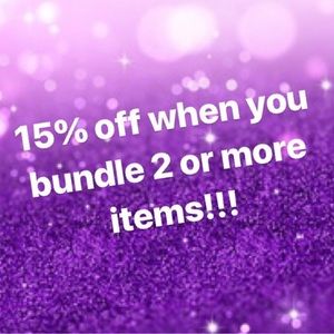 Receive a 15% DISCOUNT when you BUNDLE 2+ items!Thanks for shopping my closet 😎